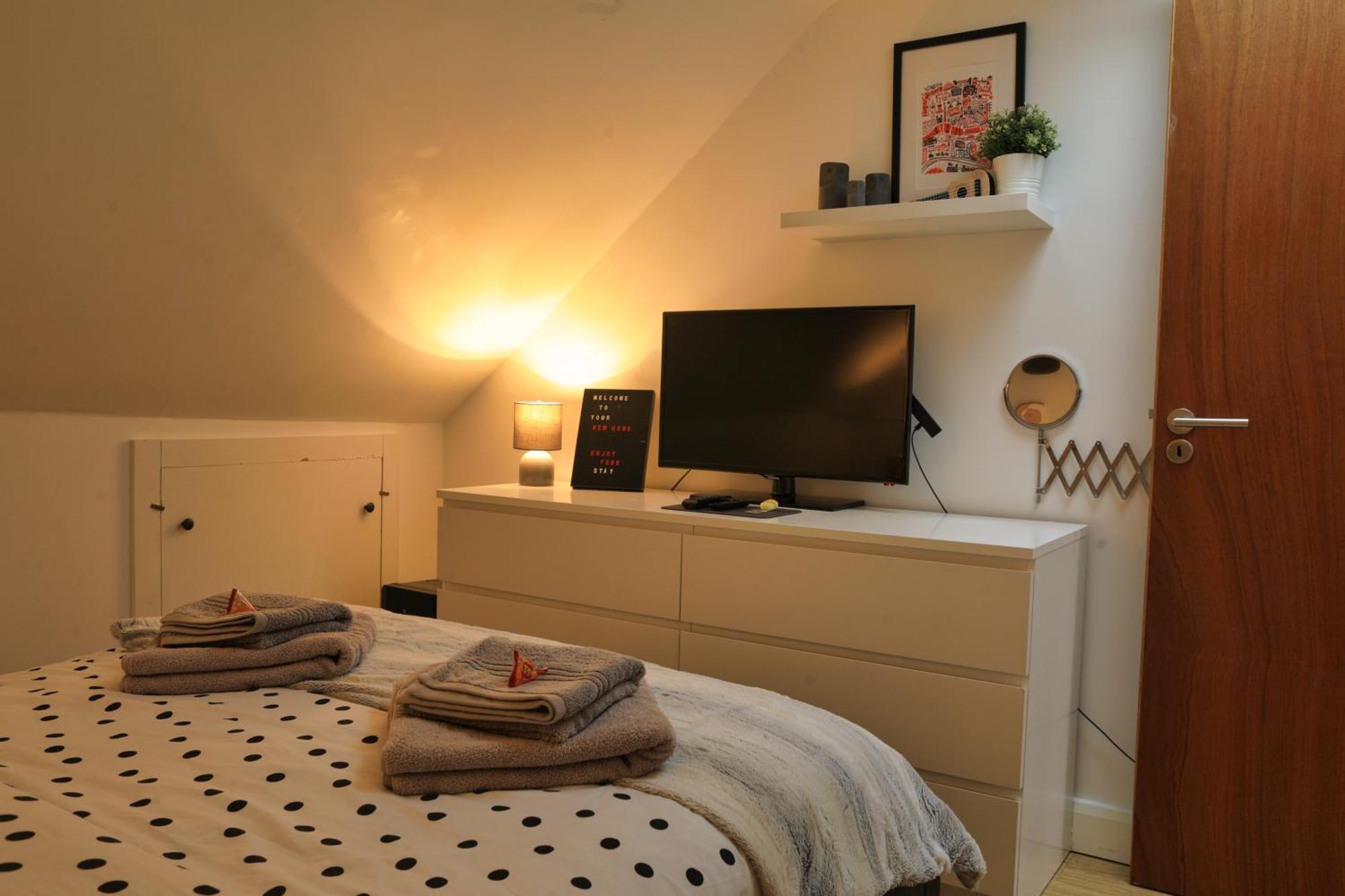 Top Floor Apartment In Islington لندن المظهر الخارجي الصورة